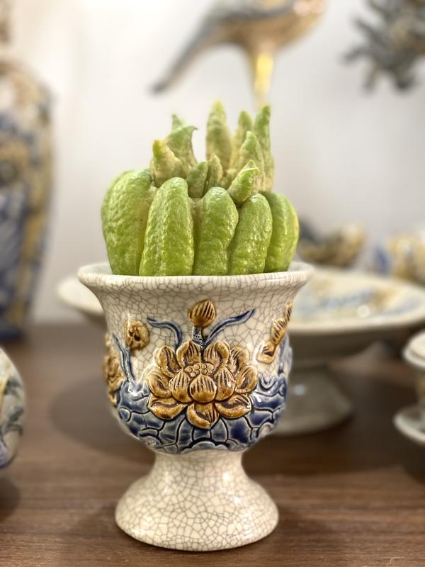 Ly đựng quả Phật Thủ gốm Bát Tràng hoạ tiết hoa sen Đắp Nổi 2 mặt trang trí ban thờ thiết kế độc đáo gốm sứ cao cấp hạnh phúc Decor Trang Trí Nhà