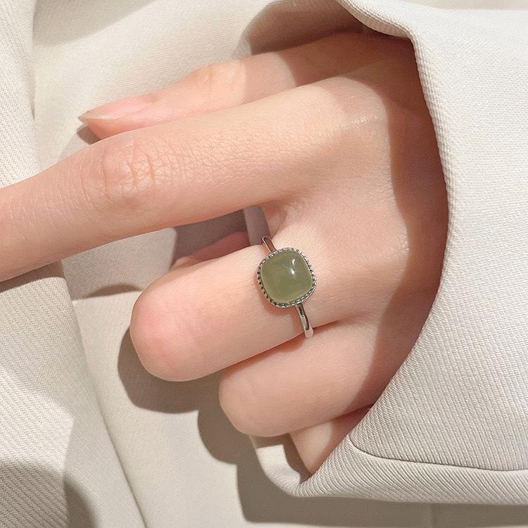 Product Introduction of New Chinese Style Jade Ring, Female Niche Design, Fashionable Ring, Open Mouth Bracelet 2