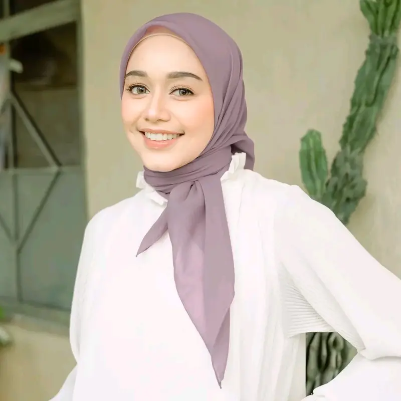 Hijab Segiempat Bella Square New Warna Best Seller Pollycotton Premium 110x110cm - Polycotton, Muslim, Basic, Lembut, Nyaman 2
