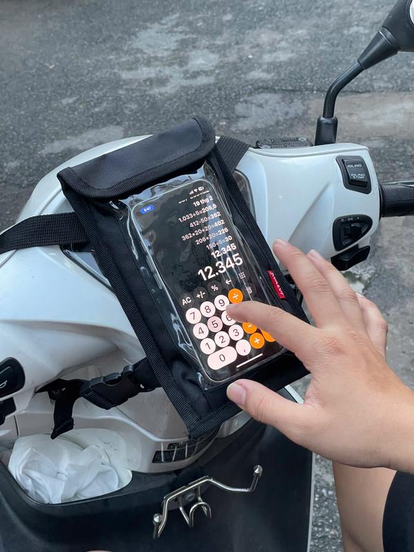   Tặng túi zip  Túi mini treo đầu xe máy đi đường chống trộm swat 