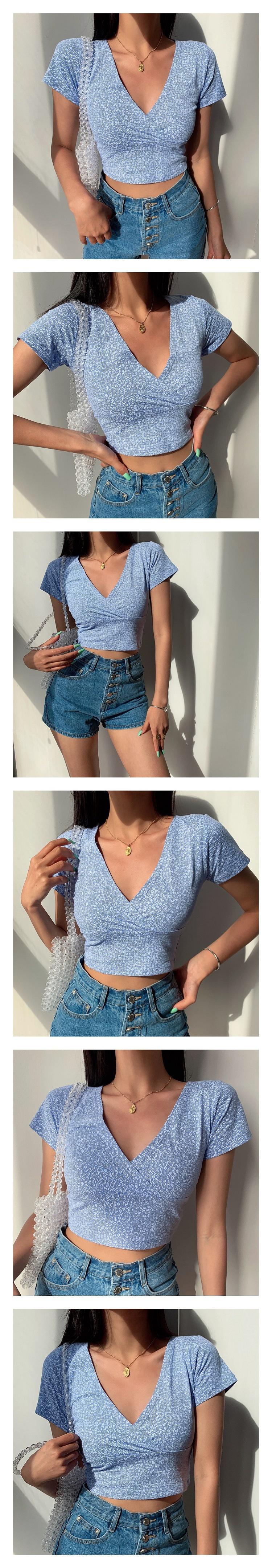 Product Introduction of Áo Thun Hoa Cổ Điển Mỹ Thiết Kế Chéo Cổ Chữ V, Dáng Ôm, Cropped Xén, ngắn Tay Áo, Áo Cánh Nữ Top Shirt Women 5