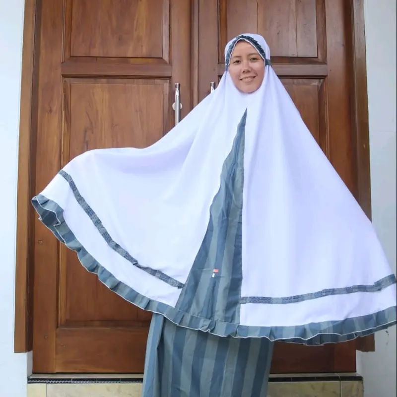 Mukena Santri Putih / Alat Shalat Santri Model Piramid 4