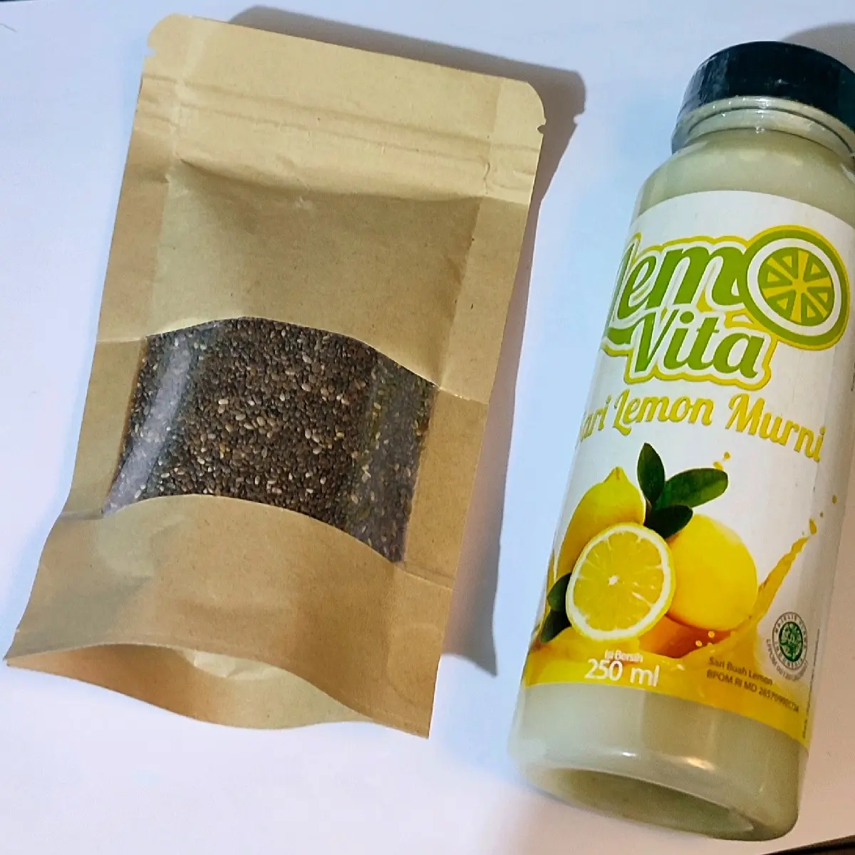 SARI LEMON/ LEMOVITA CHIA SEED