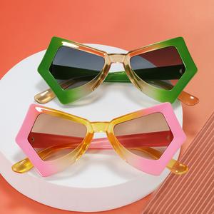 European and American New Large Frame Butterfly Cat Eye Women's Sunglasses Fashion Personality Catwalk Street Style Sunglasses