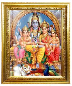 กรอบรูป ครอบครัวมหาเทพ เสริมความรักและความสุข / มีขาพับสำหรับตั้ง / งานบูชา / กรอบรูปมงคล/กรอบขนาด 25.0*30.0 เซนติเมตร