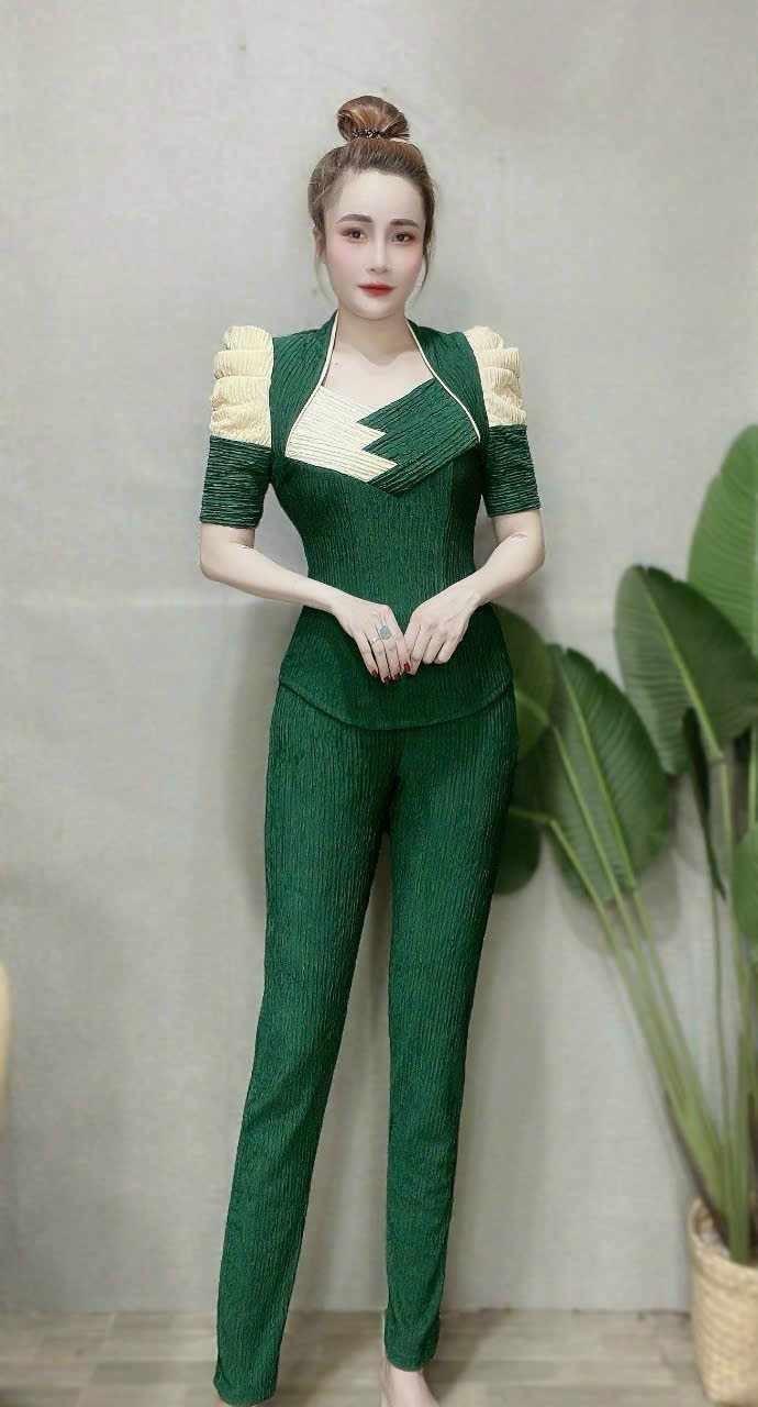 Product Introduction of SET BỘ  Tay ngắn quần Dài ống ôm 40_70kg chất thun xốp nhật co giản nhẹ Nữ Top 6