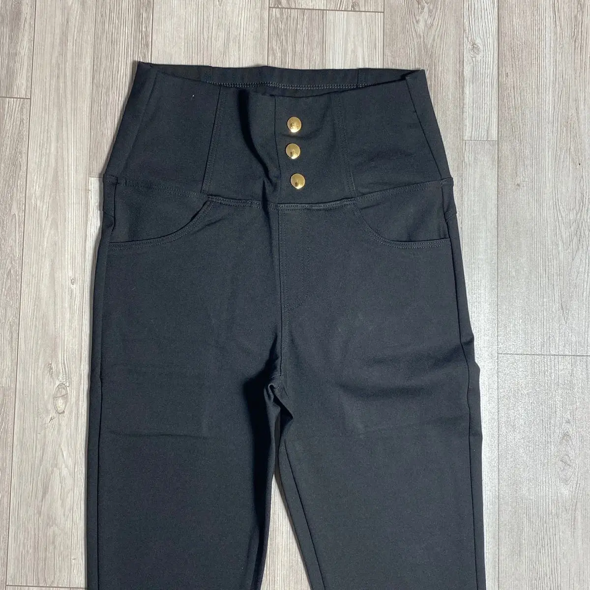 Legging 3 Khuy Cạp Cao Chất Umi 4 Túi có big size
