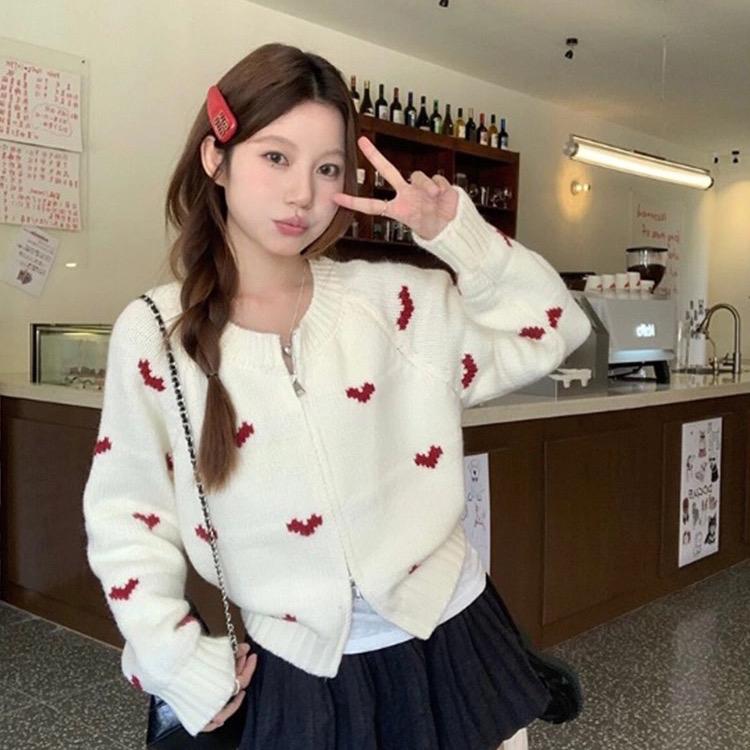 Áo khoác len cardigan nữ khoá kéo hoạ tiết tim phong các Hàn Quốc thời trang nữ thu đông hàng QCCC TD109