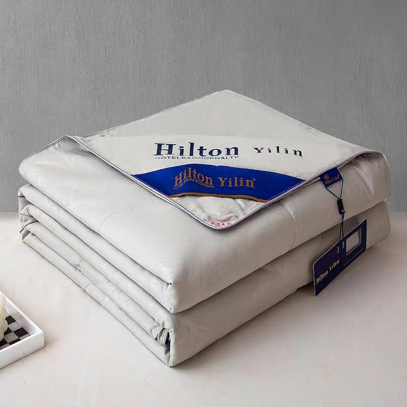 Product Introduction of Hilton Hotel Silk Quilt 100% Mulberry Silk Spring and Autumn Quilt Single Warm Dormitory Double Thickened Air Conditioning Summer Quilt 0