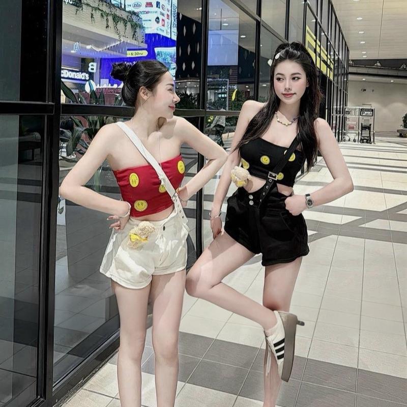 Sét xiu xinh cho các nàng nè với chất vải áo tăm lạnh có mút ngực quần yếm kaki đục lỗ kèm gấu to chuẩn xịn như hình Nữ Kem Women Top