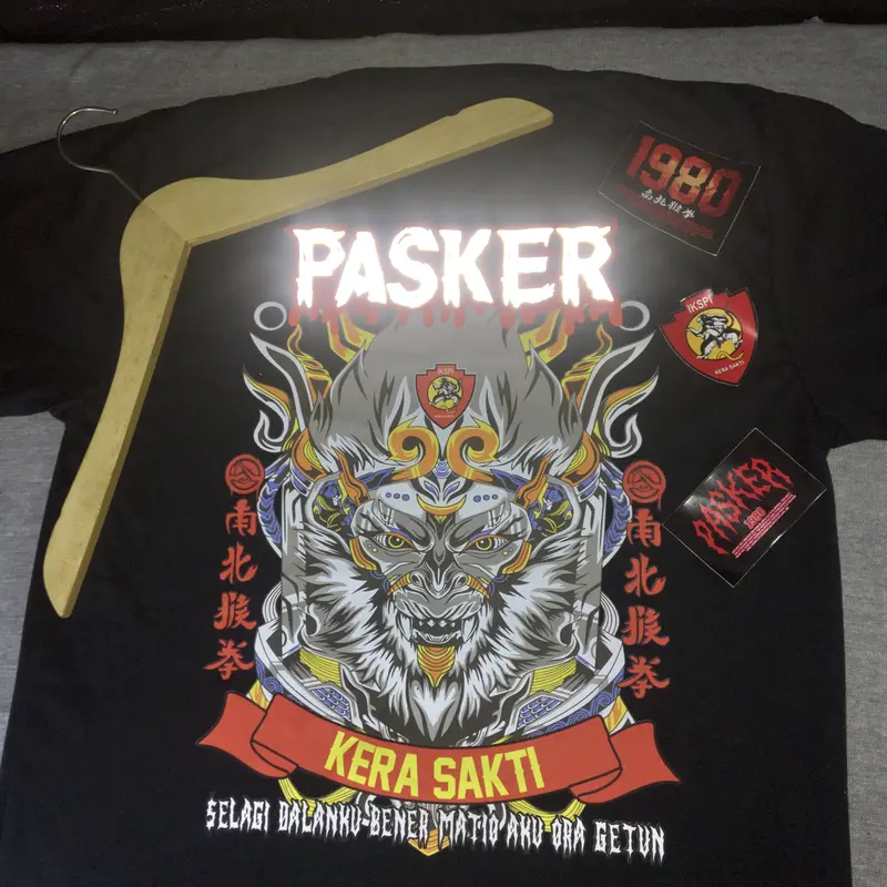 Kaos Lengan Pendek Pasker Baju Kera Sakti HANUMAN Liar Menyala Saat Terkena Cahaya 0