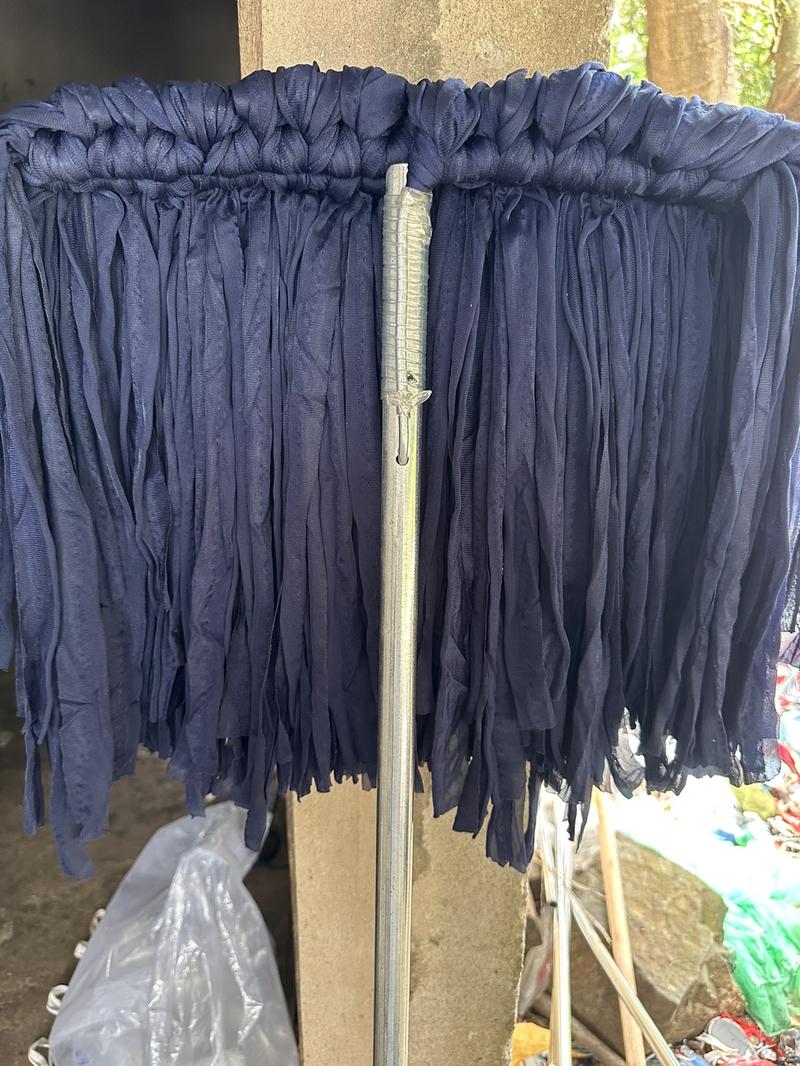 Product Introduction of cây lau nhà vải mùng thun cán kẽm dài 1.5 1