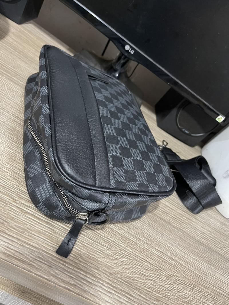 Product Introduction of Túi đeo chéo Học sinh caro cao cấp da loại 1 đẹp dẻo mịn F53 [Hình thật] Bag 18