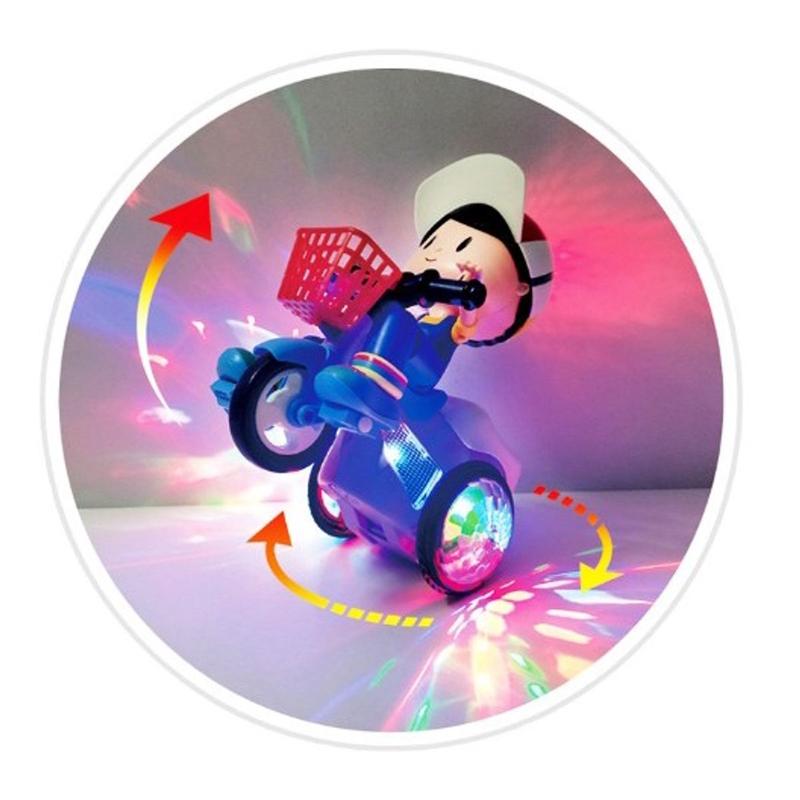 Đồ Chơi Chú Bé Đạp Xe , Có Nhạc Có Đèn Quay 360 Độ