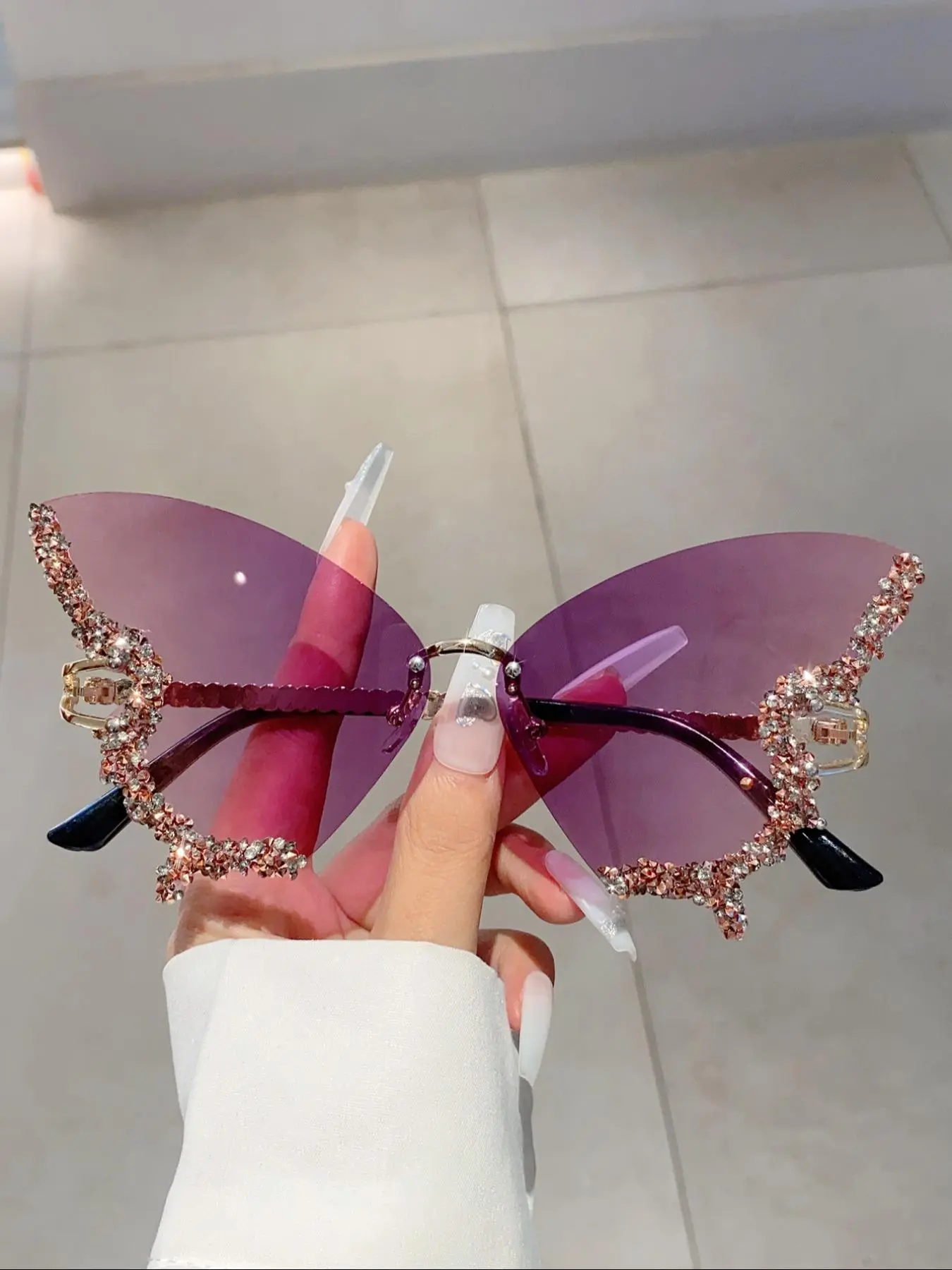 Sunglasses 2025 Women, Fashionable Rhinestone Decorated Butterfly Design Sunglasses, Trendy Novelty Sunglasses for Travel & Daily Use, Fashion Accessories for Outdoor Activities Travel Accessories