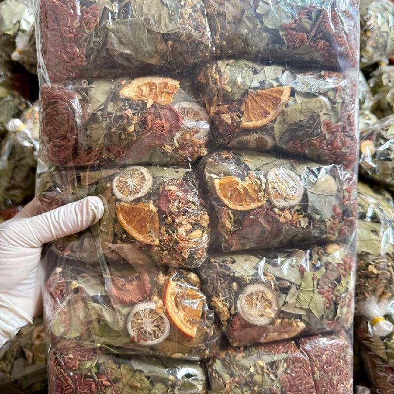 1kg Trà Lá Nam 10 vị - Hoà Bình thảo mộc tự nhiên,10 bịch. Thành phần gồm giảo cổ lam, lá sen ,sơn trà , . . - Chè Nước Trà gạo l  ứ t ổi linh one tea expert