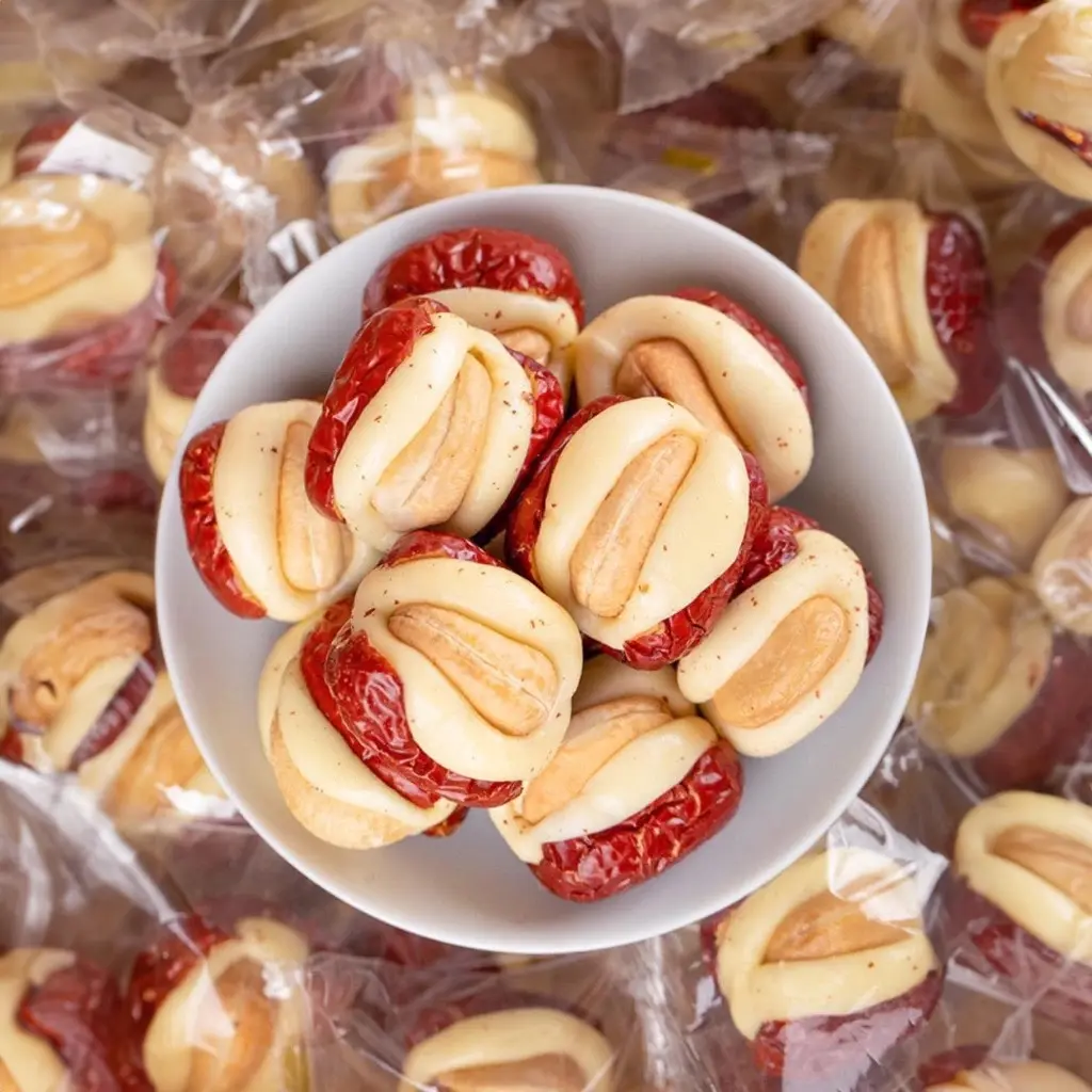 Táo Đỏ Kẹp Sữa Lạc Đà Nhân Hạt Điều Siêu Ngon Snack Food Thức Ăn Ăn Vặt kẹo táo đỏ kẹp sữa lạc đà  Candy chem chép