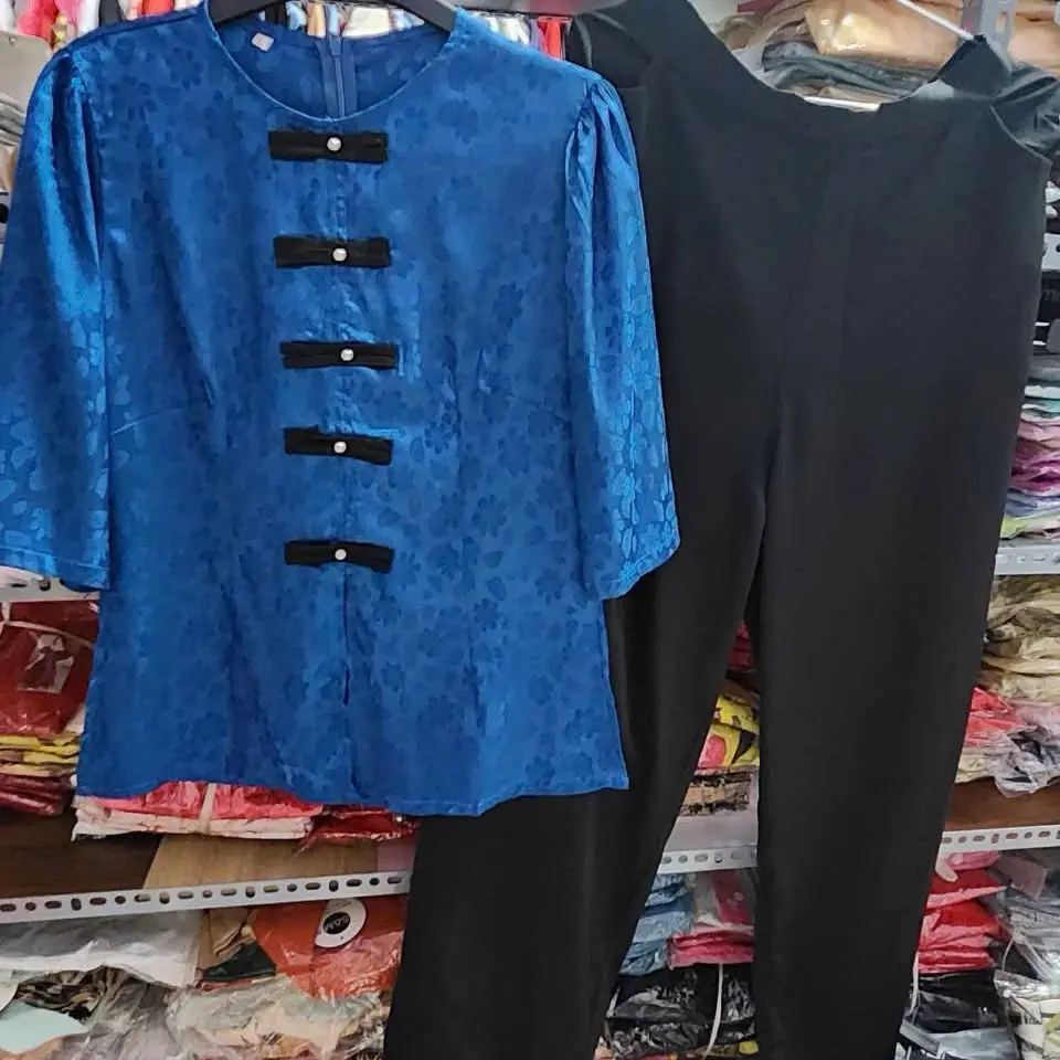 BỘ BÀ BA GẤM HOA TAY PHỒNG