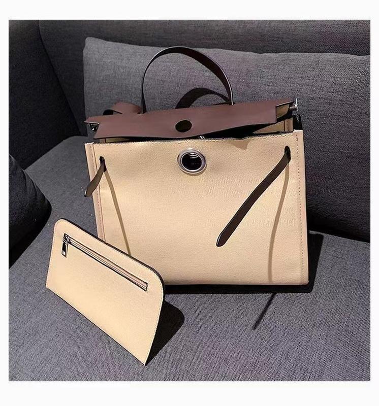 Product Introduction of Summer Women's Shoulder Bag Women's Bag Cross-Border Pu Niche Black High-Grade Tote Bag Messenger Bag Popular Bag 18