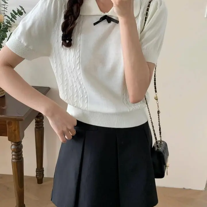 Áo Mongtoghi nơ đen  3 màu : nude đen xám Freesize