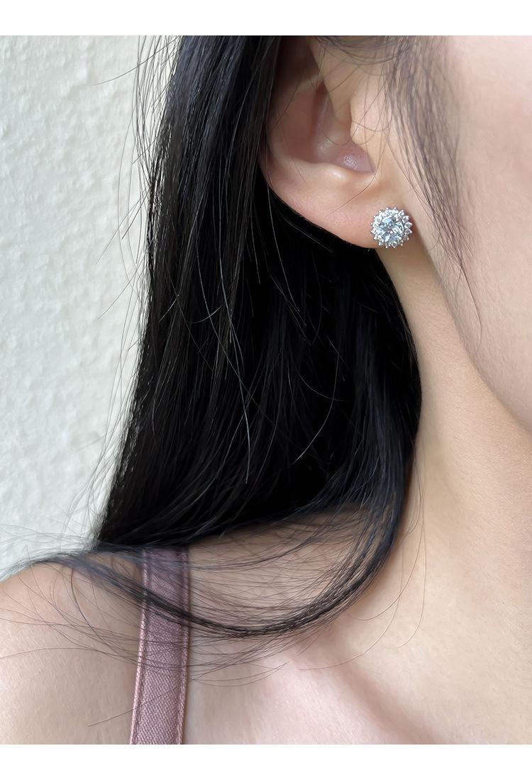 Product Introduction of Summer Fresh High Imitation Olivine Topaz Sterling Silver Needle Dopamine Stud Earrings Special-Interest Design High Sense Earrings Gift 5