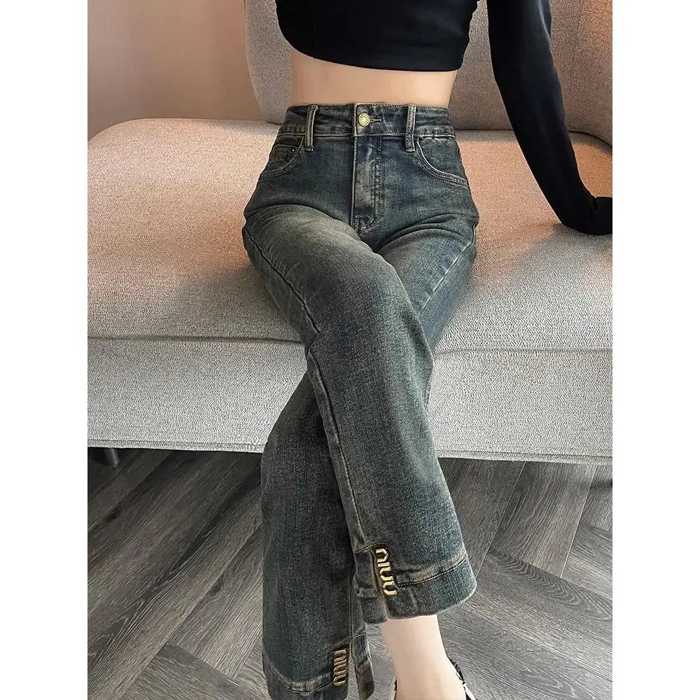 Quần Thẳng Hẹp Cropped Nhỏ Hàng Mới Về Năm 2024, Phong Cách Cổ Điển Mùa Thu, Thiết Kế Xẻ Tà Ống Khói, Quần Jean Dễ Phối Đồ Dành Cho Nữ