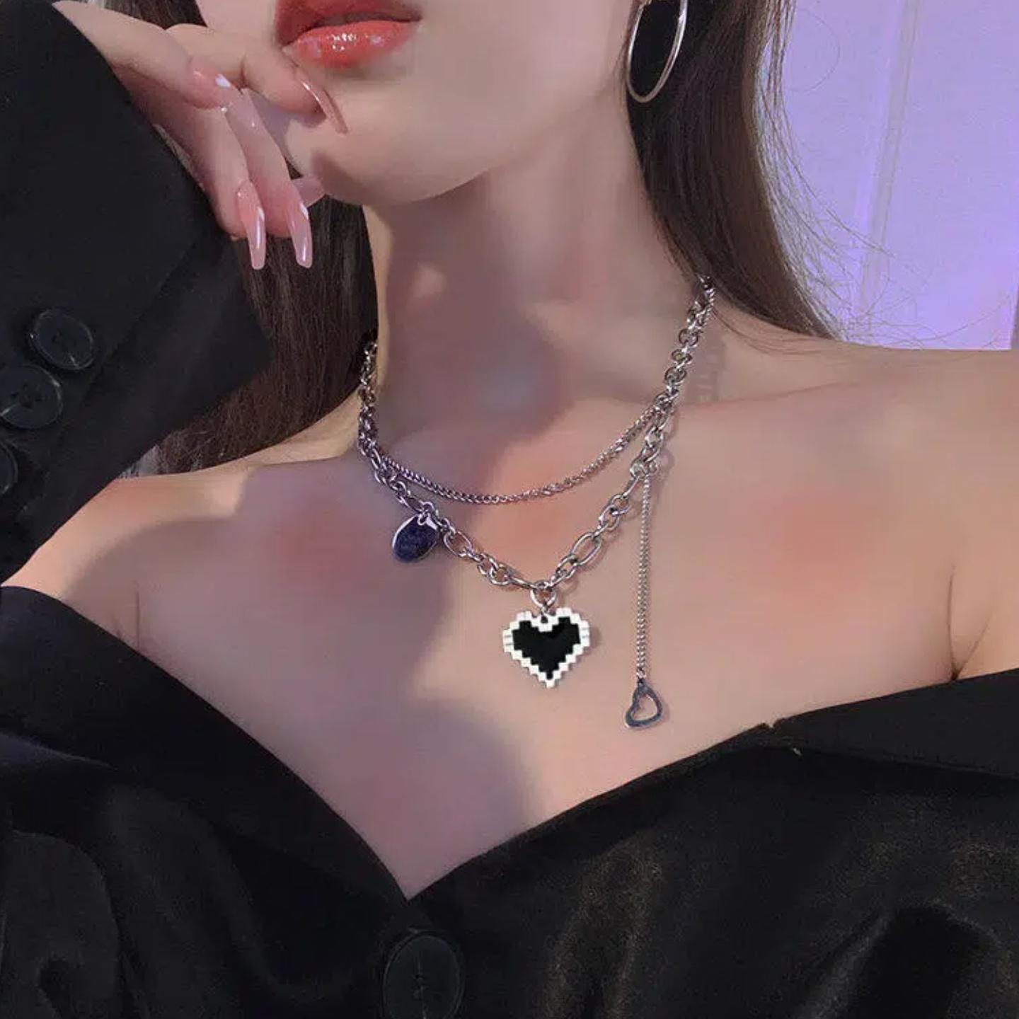 Kalung Titanium Pria Anti Karat Retro Liontin Cinta Kalung Titanium Wanita Y2K Korea Hip Hop Multi-layer Fashion Aksesoris kalung love titanium kalung y2k girl Kalung Titanium Pria Anti Karat Retro Liontin Cinta Kalung Titanium Wanita Y2K Korea Hip Hop Multi-layer Fashion Aksesoris kalung love titanium kalung y2k girl
