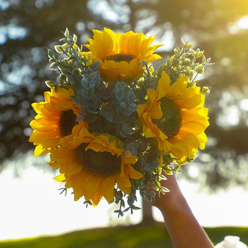 Product Introduction of Wedding Artificial Sunflower Bouquet Simulation Flower Ornaments Decoration for Wedding Flower Arrangement Decoration 41