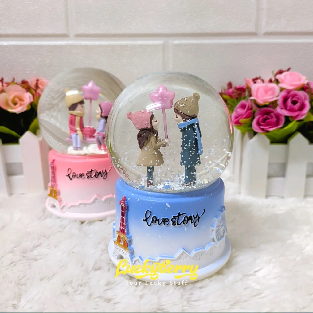 Snowball / Pajangan Bola Kaca Music Box Medium + Lampu  Couple  Love Story
