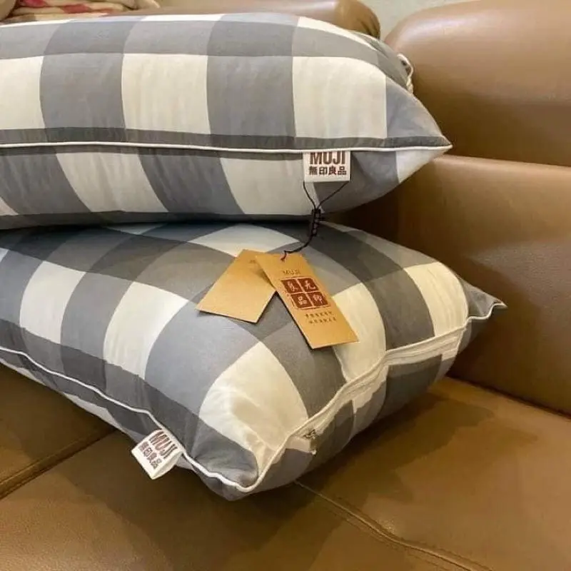 Gối Muji Xuất Nhật Kẻ Caro Mềm Mịn Cao Cấp, Tạo Giấc Ngủ Ngon 7