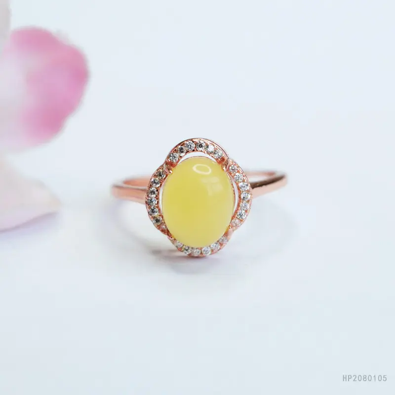 Natural Amber Ring Chicken Oil Yellow Full Honey Amber Ring Women's Elegant Ring