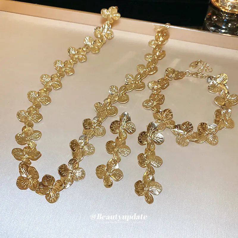 Cross-Border New Style Patchwork Flower Earrings Bracelet Necklace Set Light Luxury Minimalist Collarbone Chain Fashion Versatile Accessories