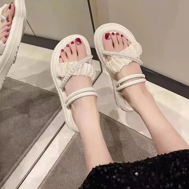 101250 .00G Summer Outdoor Sandals Ins Fashionable New Fashion Pearl Fairy Style with Skirt Platform Sandals Hot Sale