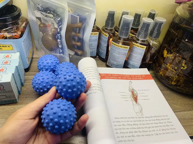 Product Introduction of Miếng dán ngải cứu vai gáy 10