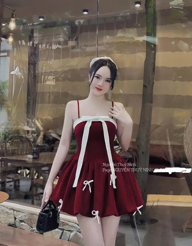 Đầm đỏ Noel, Tết - Đầm dây nhung bồng bí phồng đính nơ nhỏ xinh có sẵn lót quần 1
