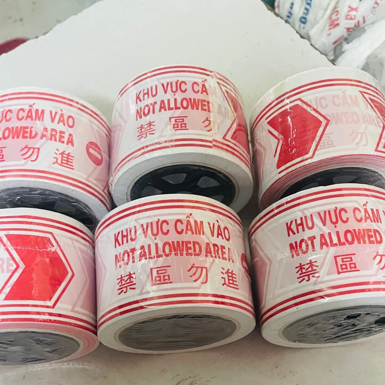 Băng rào cảnh báo