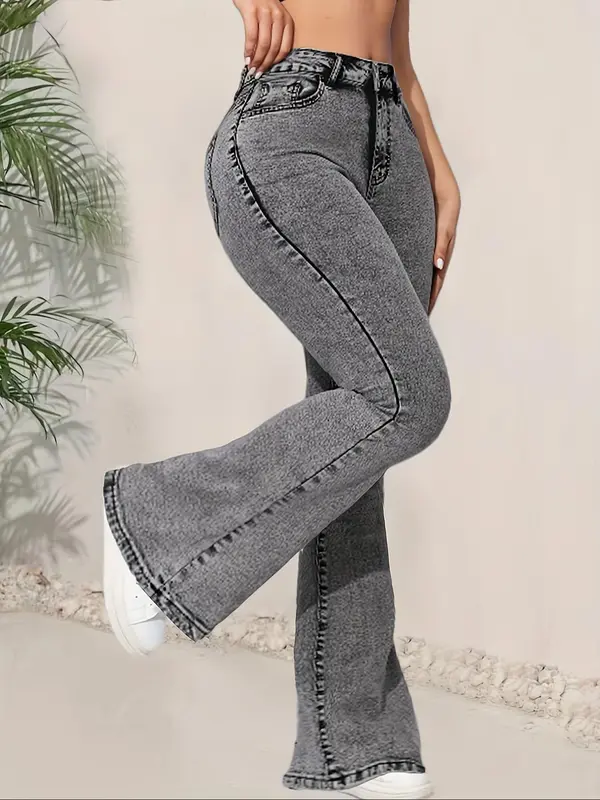 【Plus Size】 Solid Color Button Fly Flare Leg Jeans, Casual Pocket Design Bell Bottom Trousers for Daily Wear, Women's Bottoms for All Seasons 0