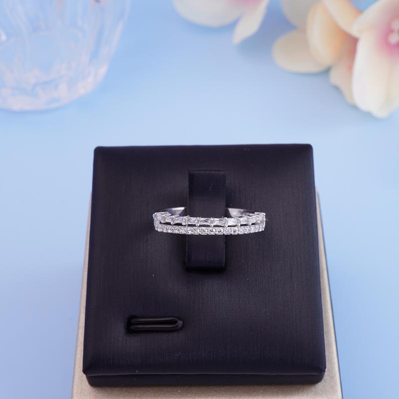 Nhẫn Eternity bạc mạ vàng 18K, đính hai hàng đá tấm, phong cách nhẹ nhàng, tinh tế - Size lựa chọn - Bemiie Silver 2