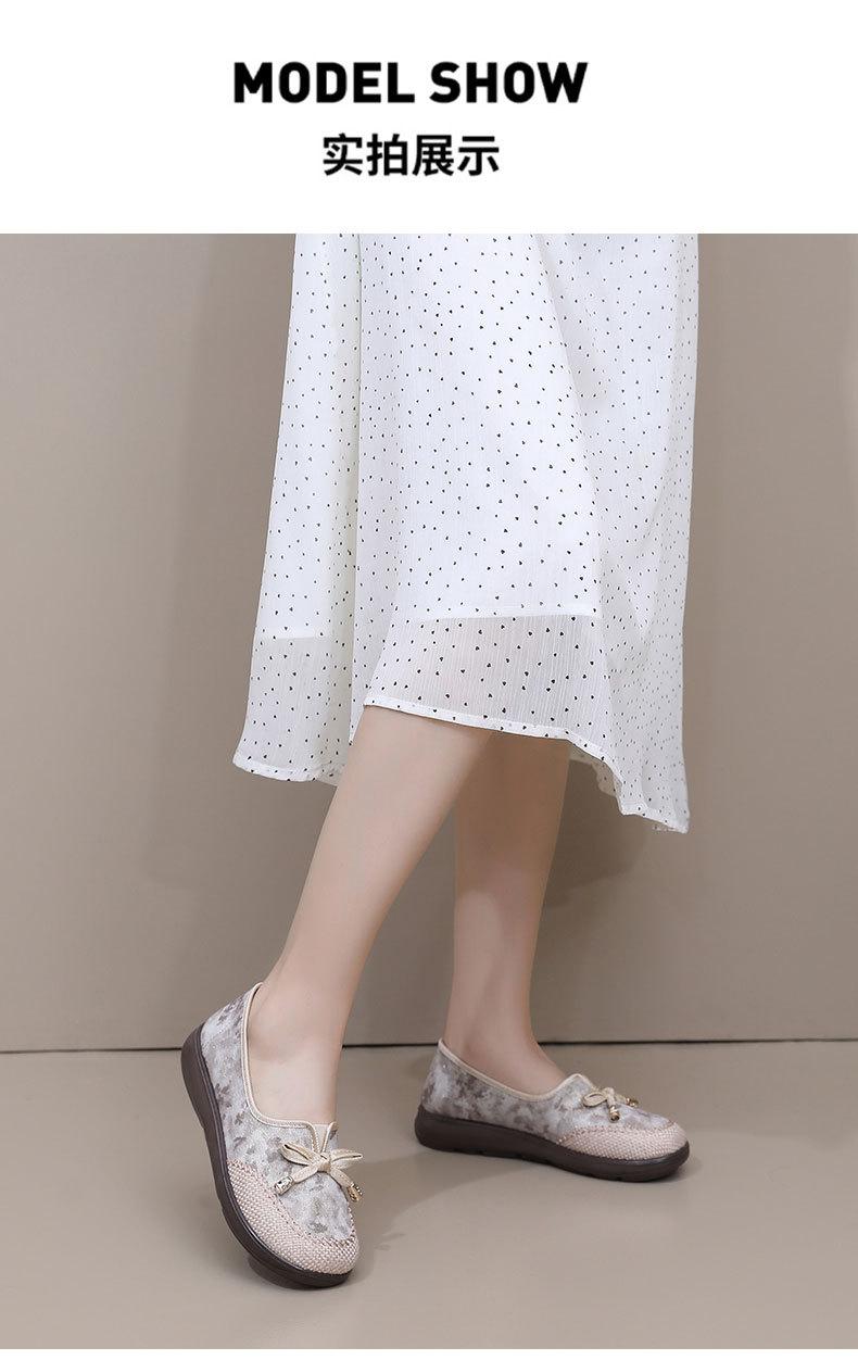 Product Introduction of Women's New Versatile Shoes for Spring and Autumn, Ethnic Style Embroidered Slip-On Cloth Shoes, Hanfu Shoes for Women, Casual Shoes for Moms 17
