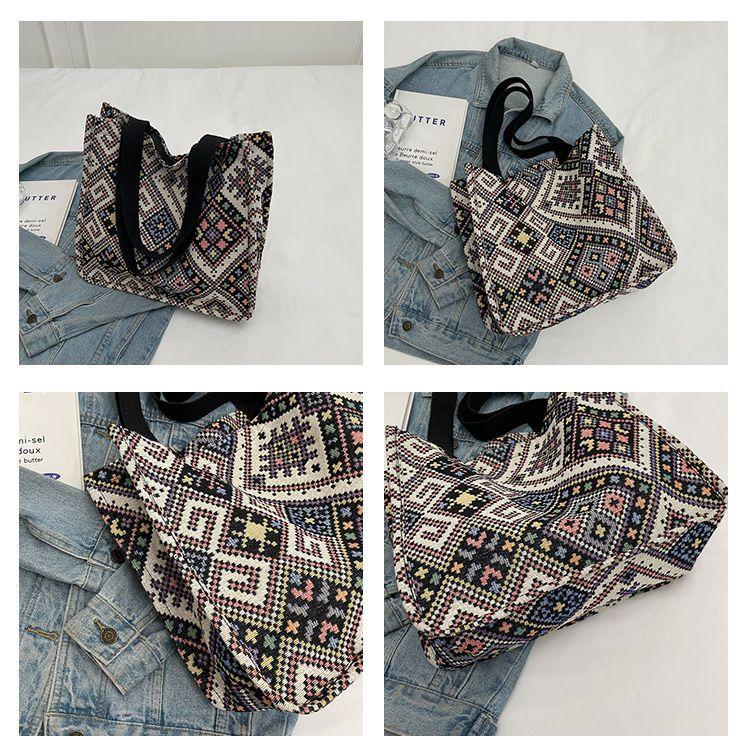 Product Introduction of Túi Tote Dệt Tay, Chất Liệu Vải Bố Sức Chứa Lớn, Phong Cách Lười Biếng, Thích Hợp Cho Bé Gái, Phong Cách Instagram, Lý Tưởng Cho Người Đi Làm Và Du Lịch, Túi Đeo Vai Sức Chứa Lớn hàn quốc có thể mở rộng Bag Chữ Nhật Hình Chữ Nhật Canvas Da Hoa 21