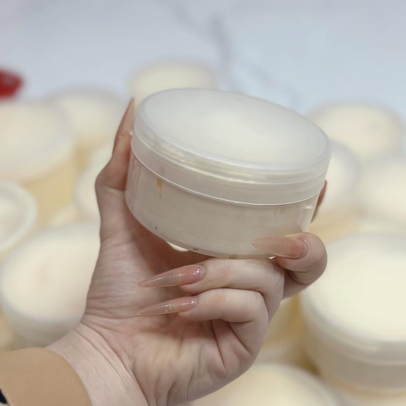 Kem Body Mix Trắng (Ngoc Chúc) - Dưỡng Body Nữ, 220g, Không Bết Rít, Làm Trắng, Thành Phần Phôi Kem Thái - Women