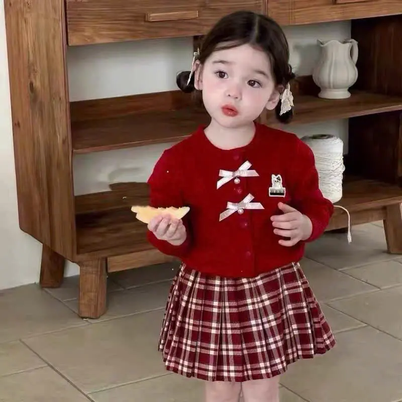 6-18KG sét váy thu đông cho bé gái , áo len DỎ LÔNG THỎ đính 2 nơ phối chân váy kẻ có lót cho bé gái