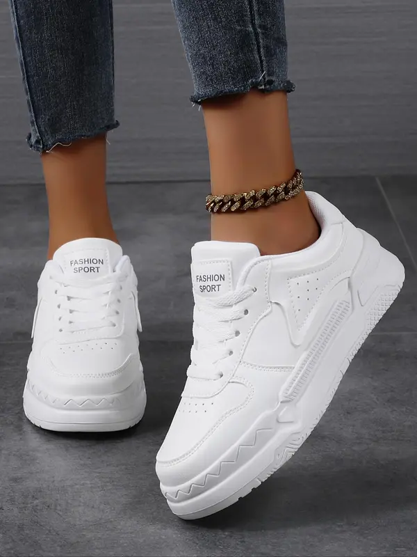 Women's Sporty Lace Up Low Top Chunky Sneakers, Casual Comfortable Breathable Running Shoes, Fashionable Sneakers for Daily Wear, Closed 4