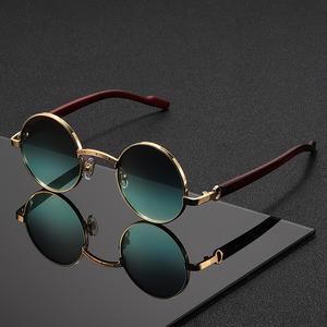 Cermin Mata Hitam Fesyen Logam Retro, Bingkai Bulat, Trend Retro Penuh, Reka Bentuk Bingkai Logam Indah dan Menarik, Tekstur Penuh, Uniseks, Mudah Disesuaikan dengan Pelbagai Gaya Fesyen. spek  hijau