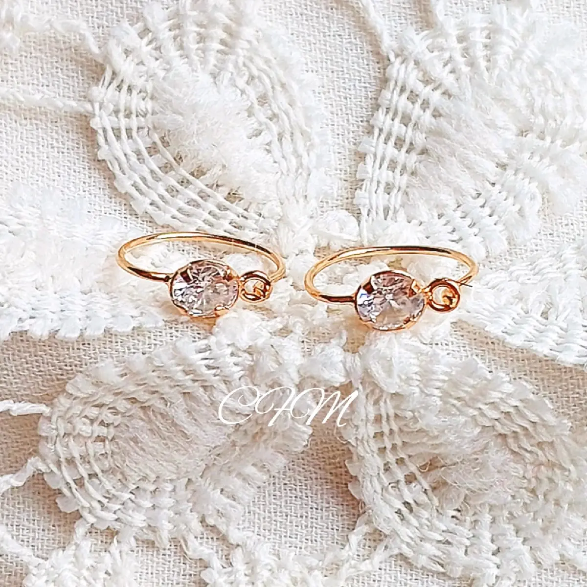 Anting Perak Knip Mata Putih 1/2 Gram