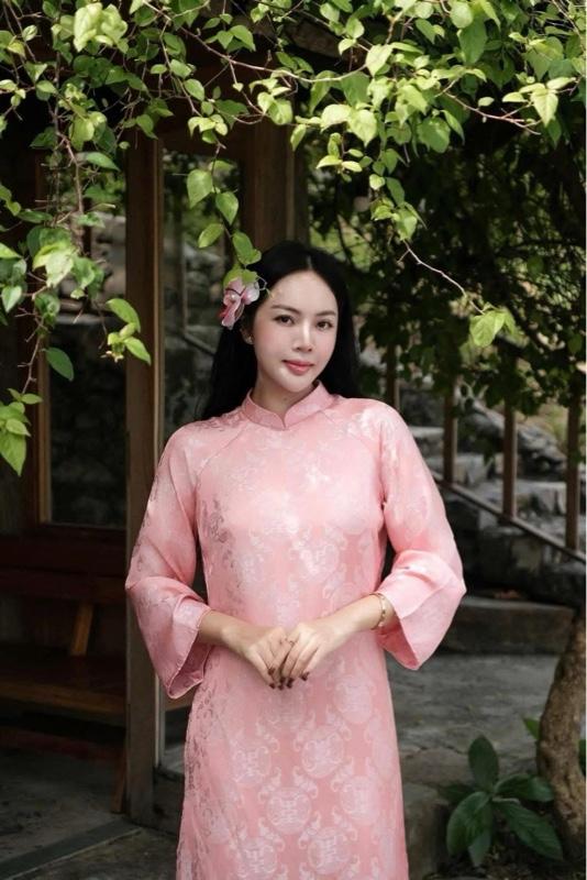 Product Introduction of Áo Dài Lụa Gấm Cao Cấp Thọ Dơi, Mặc Tết Đi Chơi, Dạo Phố, Chụp Ảnh Cực Đẹp 41