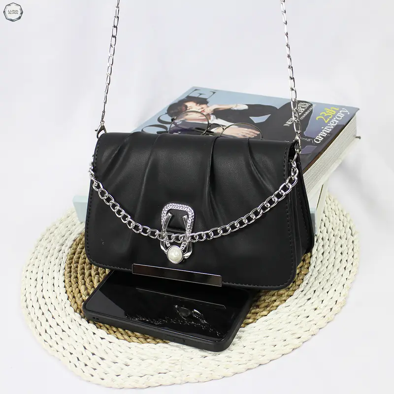 Luna Aura Tas Selempang Kotak Mini Kerut Wanita Liontin Rantai Nekkel Slingbag Mini Tas Simple Mewah Tas Kekinian Tas ootd 0