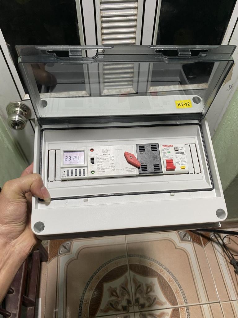 Product Introduction of bộ đảo nguồn tự động có át chống giật lắp tủ nhựa 2