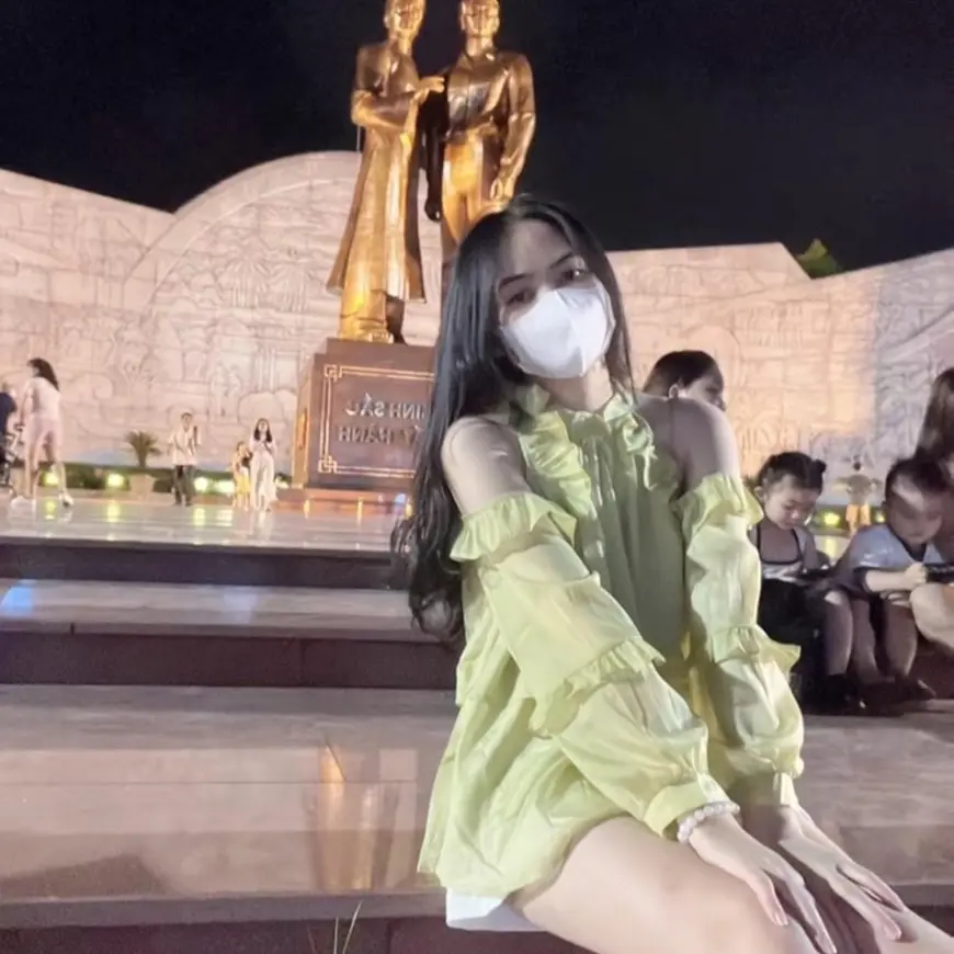 Áo hở vai 3 màu xinh __NQ23182