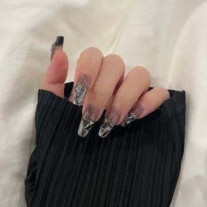 30枚入り ミディアムトレペゾイド プレスオンネイル、グラデーションのきらめきクリスタルデザイン、ジェリーグルー＆スクラブストリップ付き、簡単アプリケーションキット